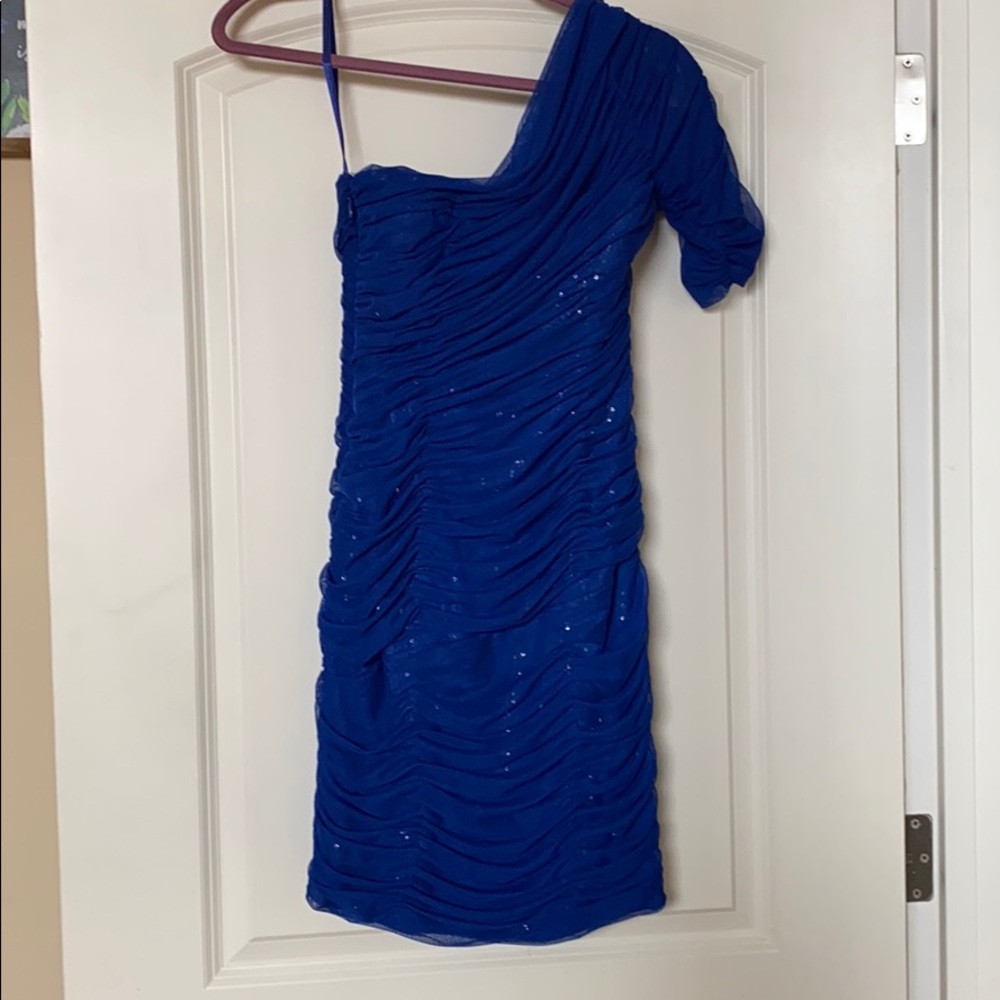 BCBG blue sequin tulle dress Sz 6 NWT